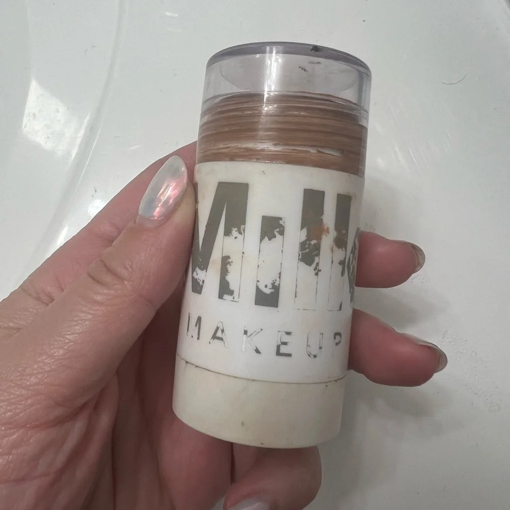 Milk Baked Matte Bronzer Stick